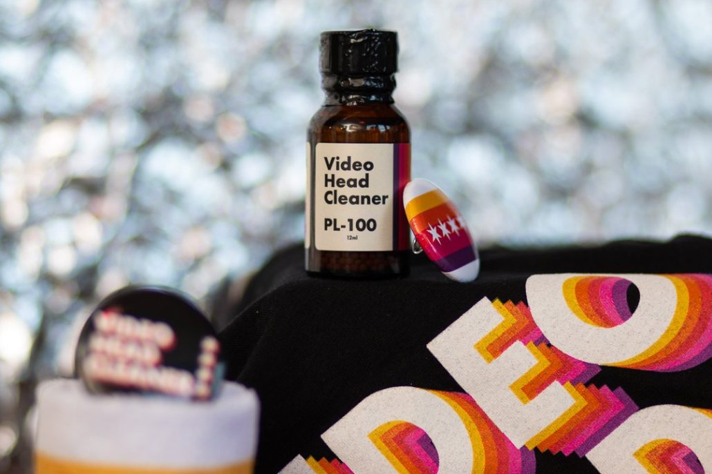 Video+Head+Clean-VHC-Chicago-Holiday+Gift+Pack