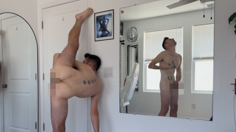parker-Male Masturbation In The Mirror: The Final BateOff Challenge | The Bator Blog parker-Male Masturbation In The Mirror: The Final BateOff Challenge